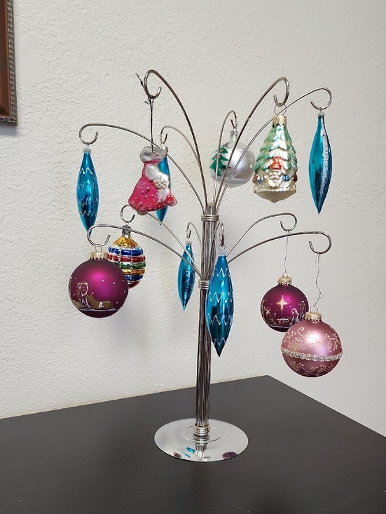 Unique Vintage Other - Christmas Ornament Jewelry Tree, With 15 Assorted Vintage Ornaments!